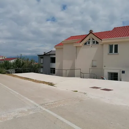 Apartman Bungic 1 Appartement Pag Town